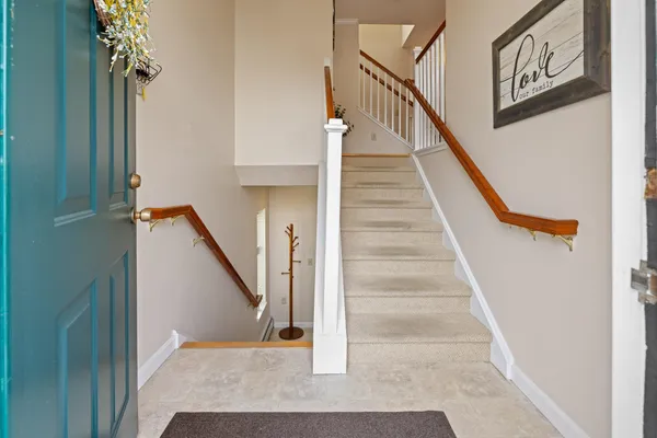 $389,000 | 2680 Hartford Avenue, Unit 14, Hartford, VT 05001