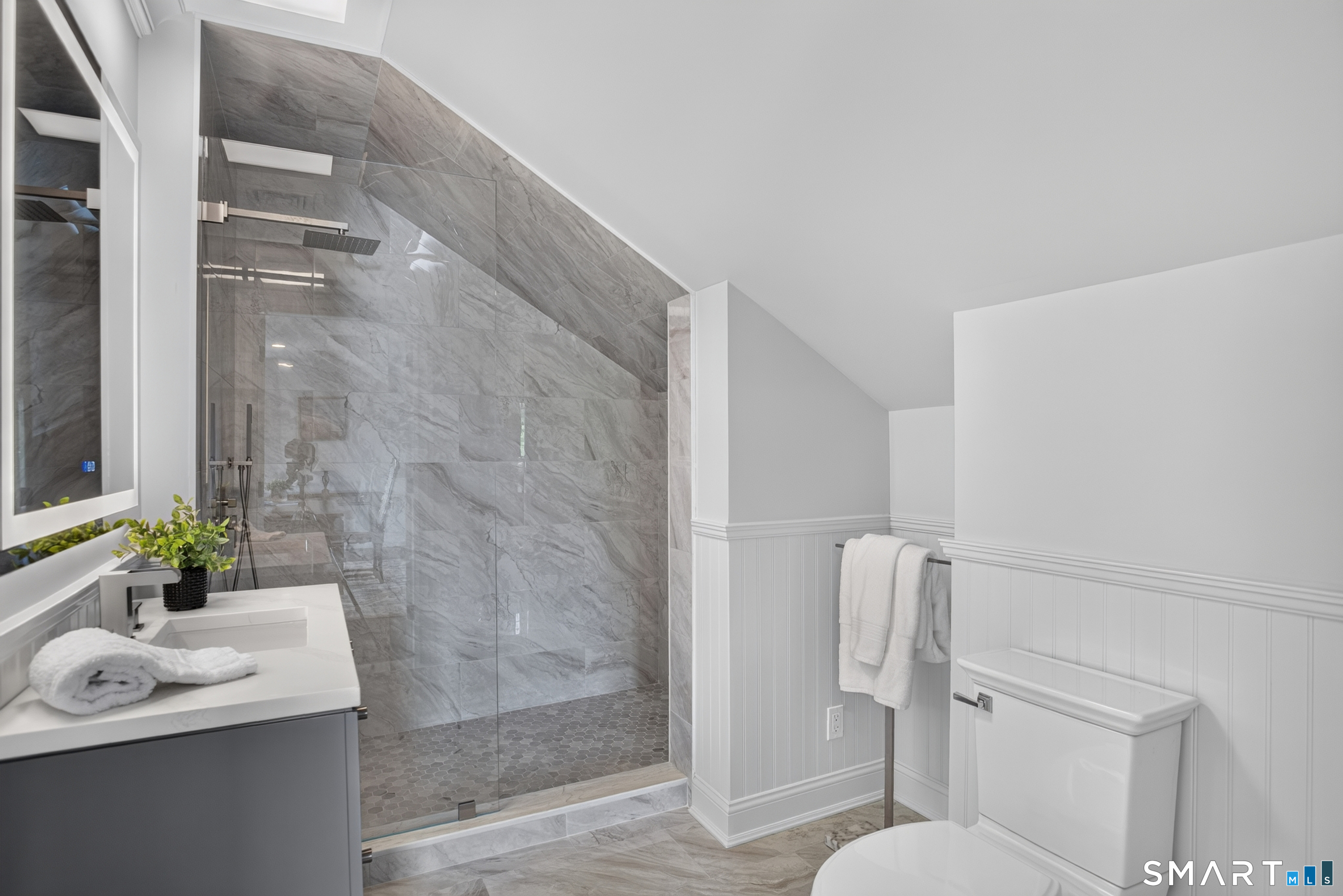 679 Rowland Road Fairfield, CT 06824 - Photo 30 of 40 Gallery Image 30