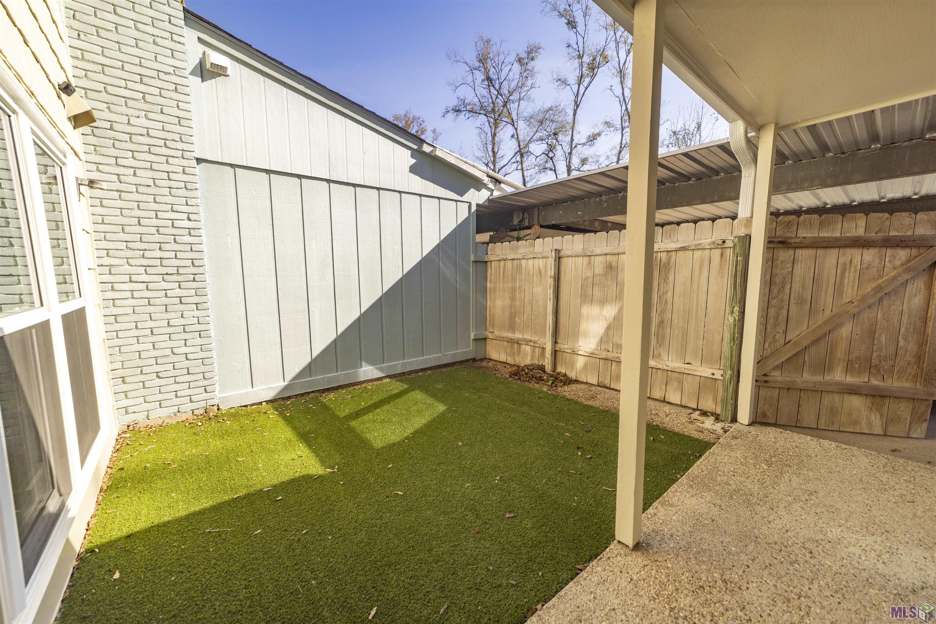 5648 Riverstone Drive Baton Rouge, LA 70820 - Photo 4 of 11