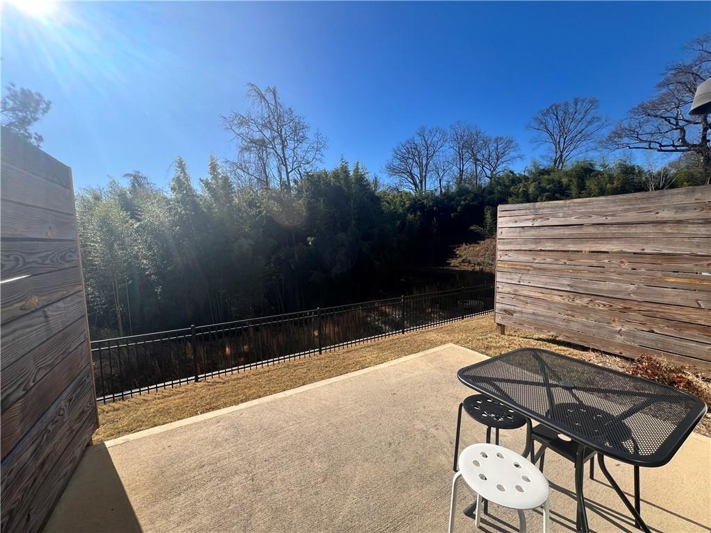 1337 Parc Bench Road Atlanta, GA 30316 - Photo 34 of 35 a view of a chairs and table in the patio