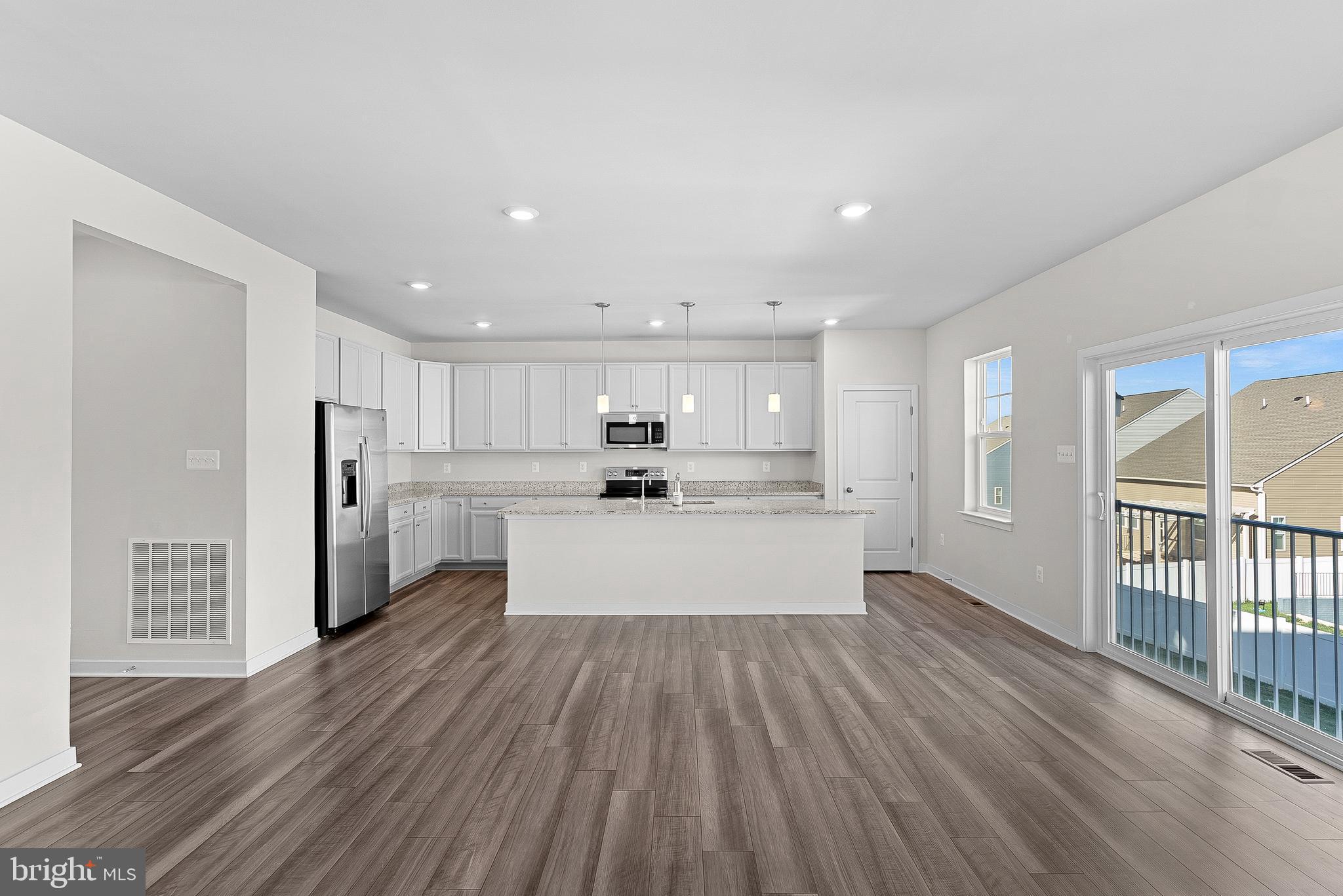 261 Short Br Drive Ranson, WV 25438 - Photo 20 of 71 Dining Room
