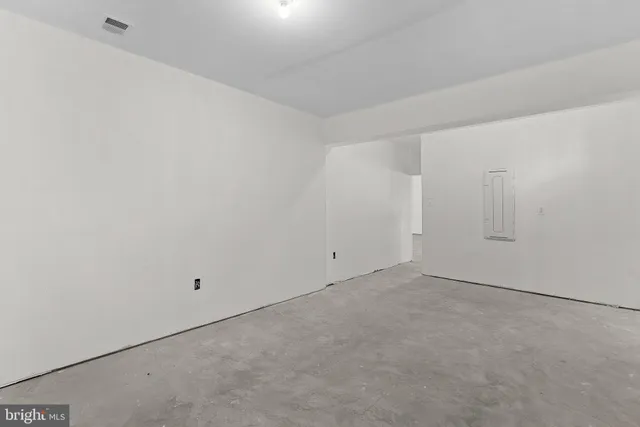 $459,900 | 261 Short Br Drive, Ranson, WV 25438