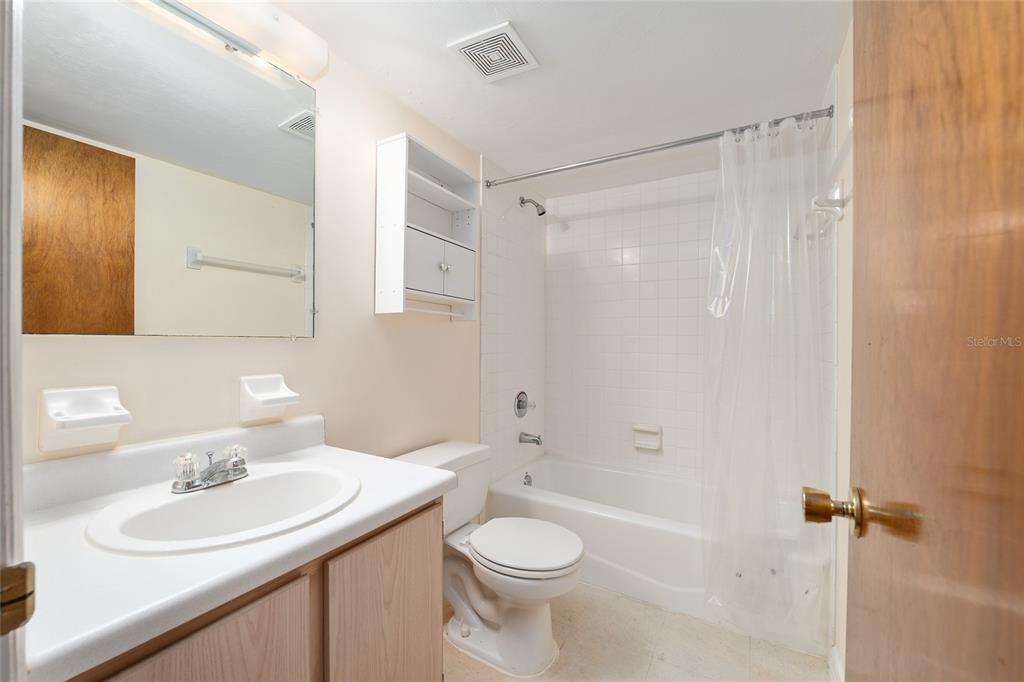 2360 Southwest Archer Road, Unit 706 Gainesville, FL 32608 - Photo 24 of 35