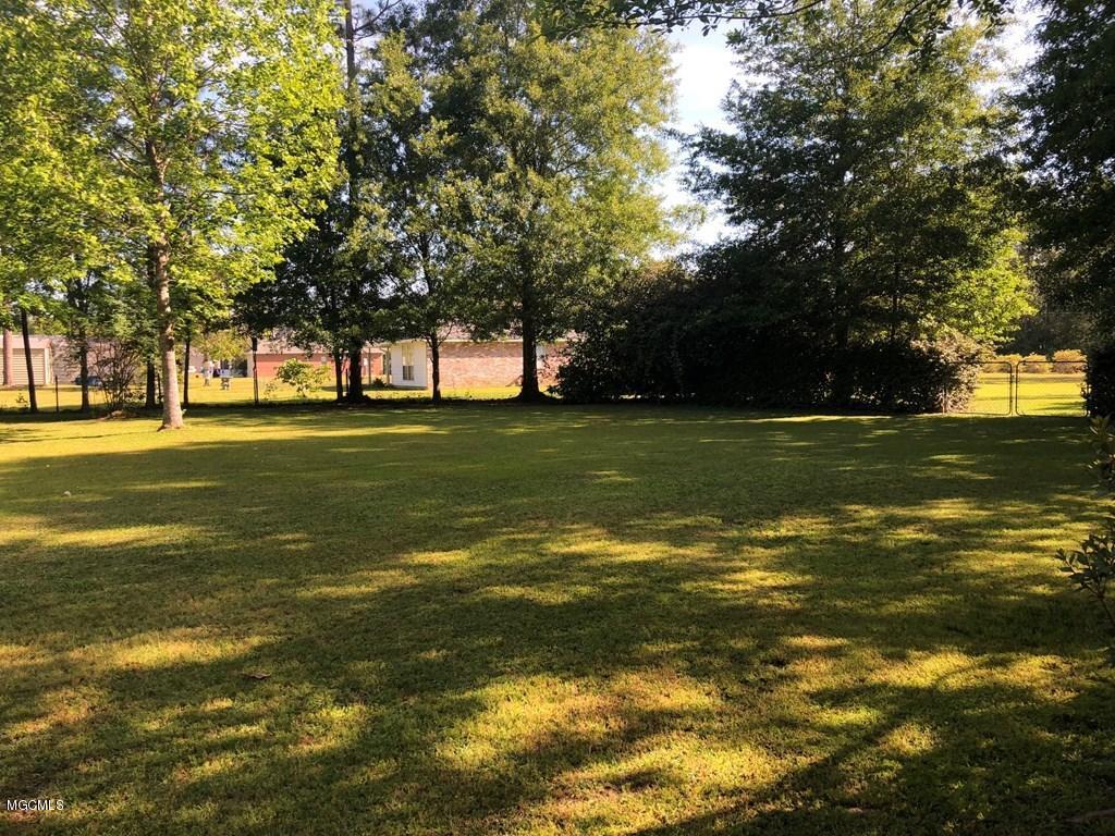204 Timberlane Road Picayune, MS 39466 - Photo 16 of 16 timb9