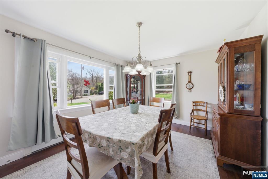 32 Pine Hill Road Mahwah, NJ 07430 - Photo 14 of 40