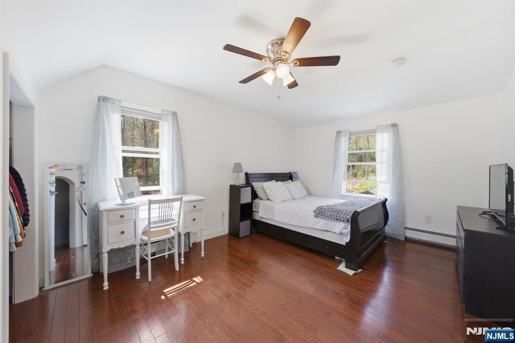 32 Pine Hill Road Mahwah, NJ 07430 - Photo 18 of 40