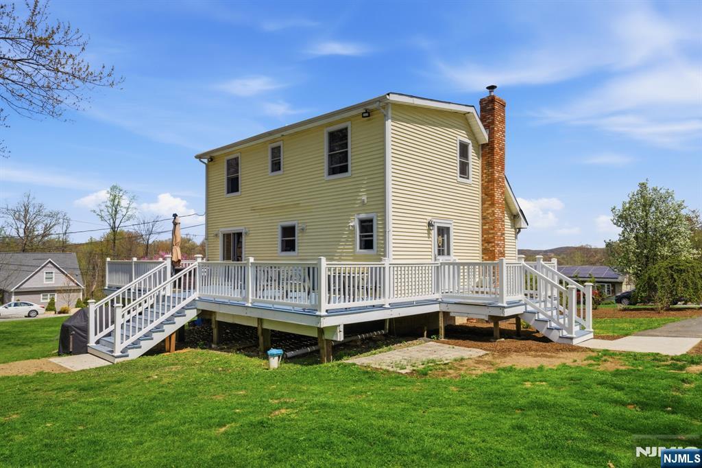 32 Pine Hill Road Mahwah, NJ 07430 - Photo 29 of 40