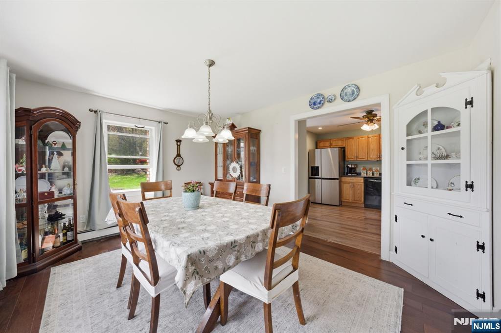 32 Pine Hill Road Mahwah, NJ 07430 - Photo 6 of 40