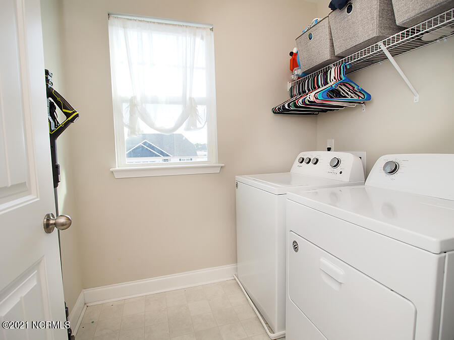 192 Sandy Springs Road Aberdeen, NC 28315 - Photo 23 of 47 laundry1