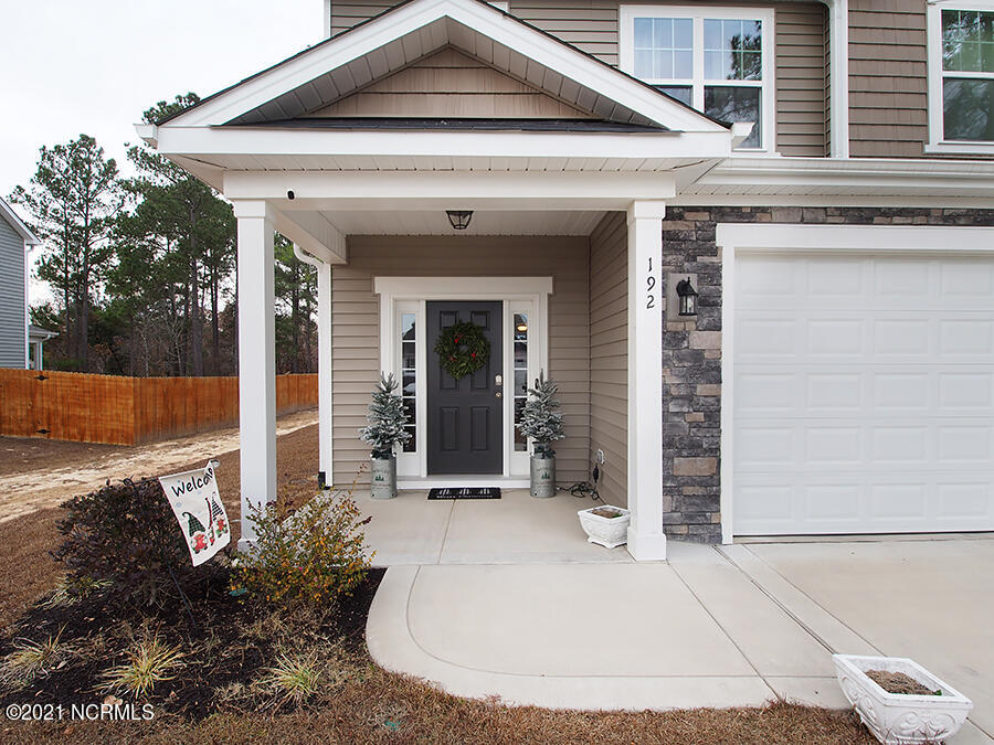 192 Sandy Springs Road Aberdeen, NC 28315 - Photo 3 of 47 entry1