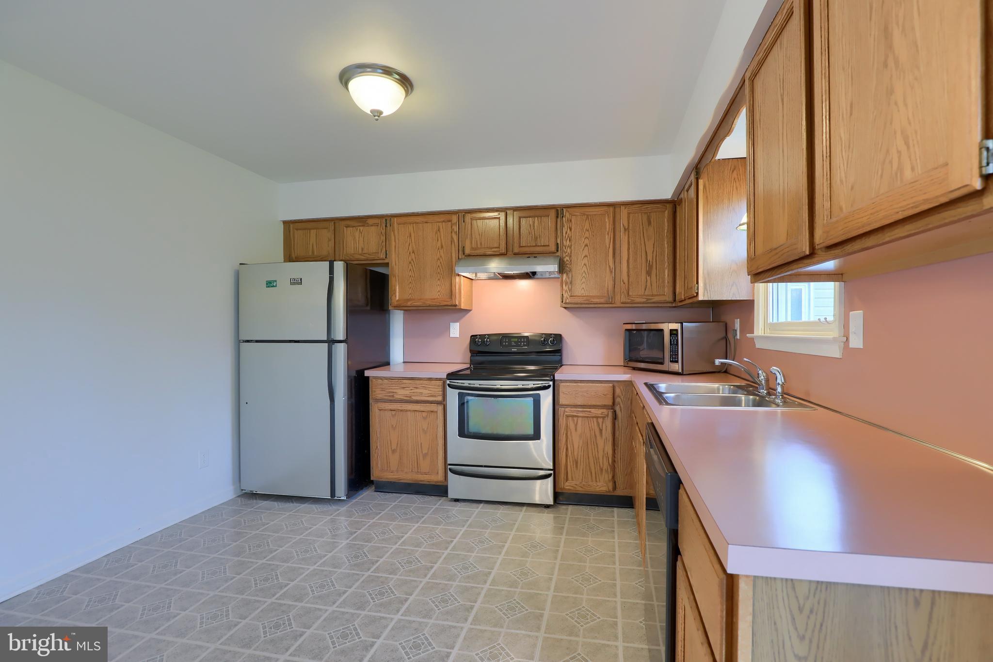 102 Beshore School Road Manchester, PA 17345 - Photo 12 of 24 Gallery Image 12