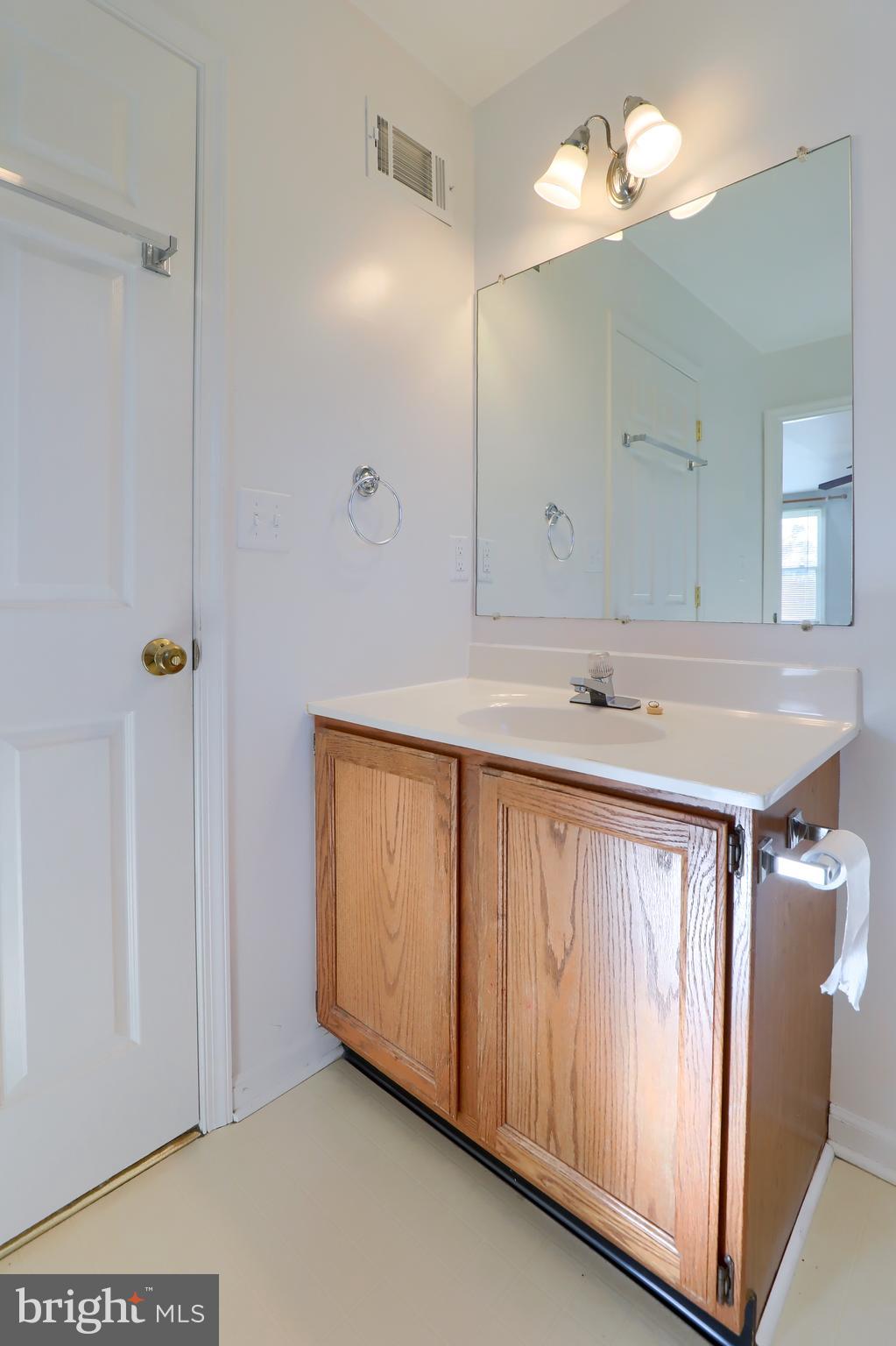 102 Beshore School Road Manchester, PA 17345 - Photo 15 of 24 Gallery Image 15