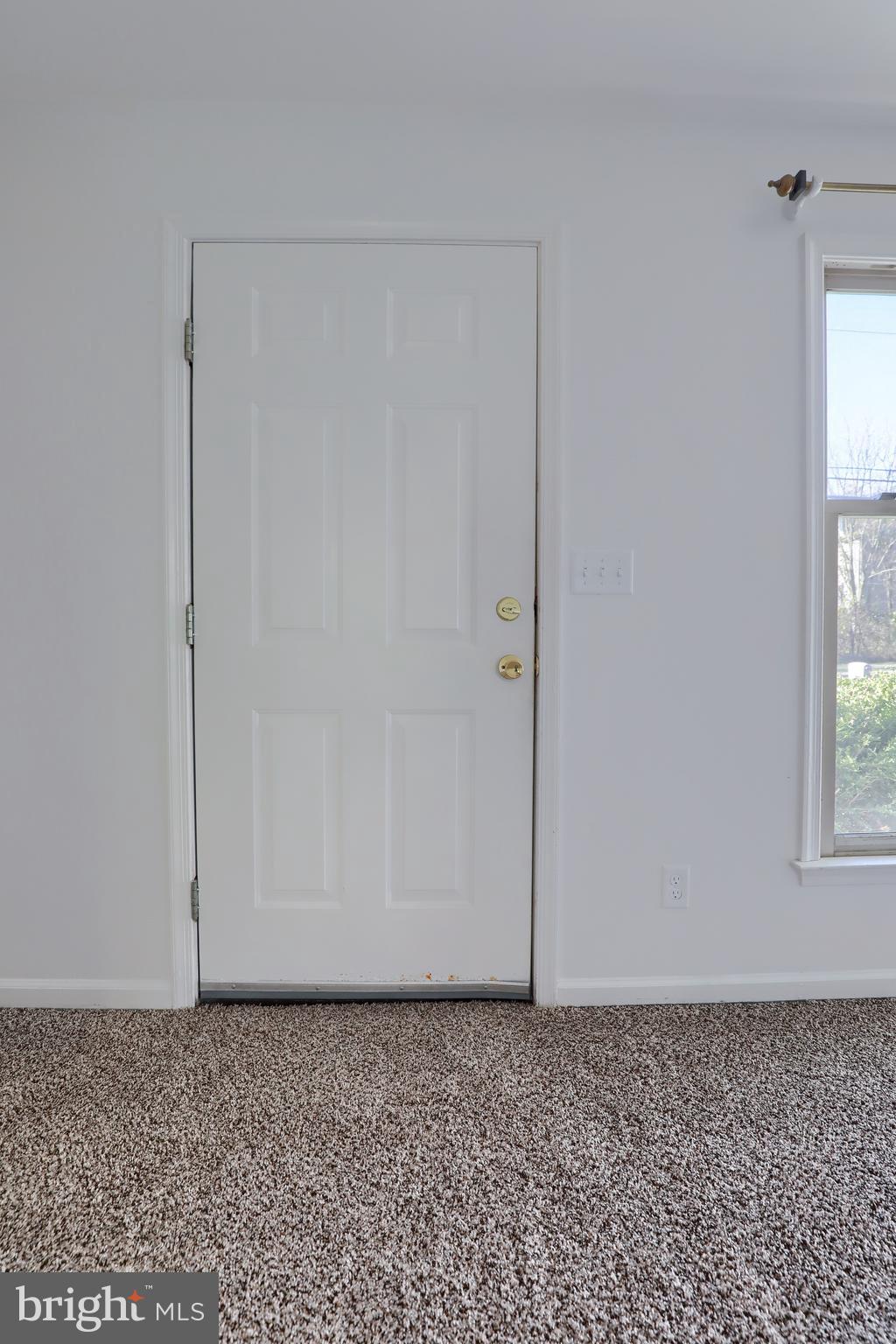 102 Beshore School Road Manchester, PA 17345 - Photo 4 of 24 Gallery Image 4