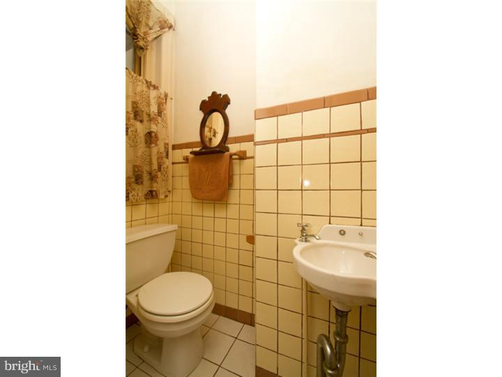 2131 West Ritner Street Philadelphia, PA 19145 - Photo 10 of 24 Gallery Image 10