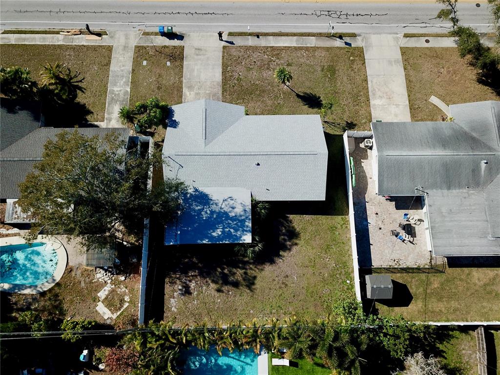 120 20th Street Southwest Largo, FL 33770 - Photo 11 of 46 an aerial view of residential houses with outdoor space