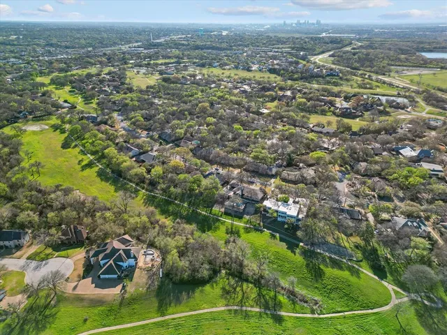 $4,000,000 | 5500 Randol Mill Road, Fort Worth, TX 76112