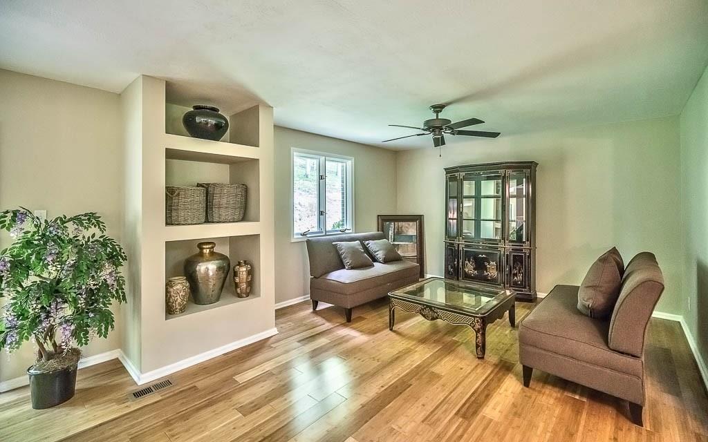 8620 Rochester Road Pittsburgh, PA 15237 - Photo 12 of 25 Gallery Image 12