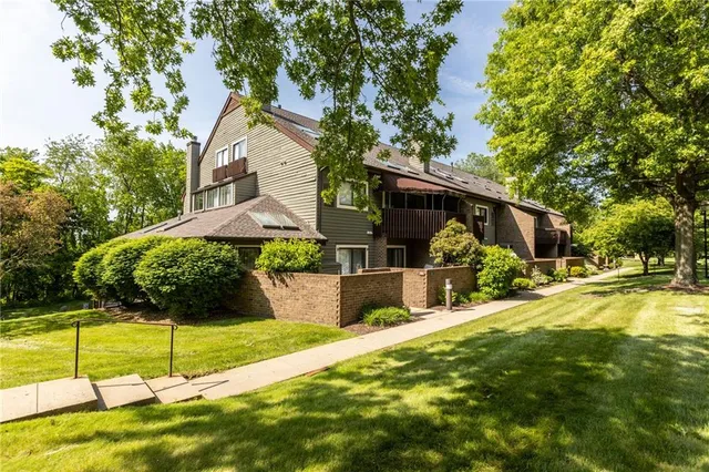 a house view with a outdoor space
