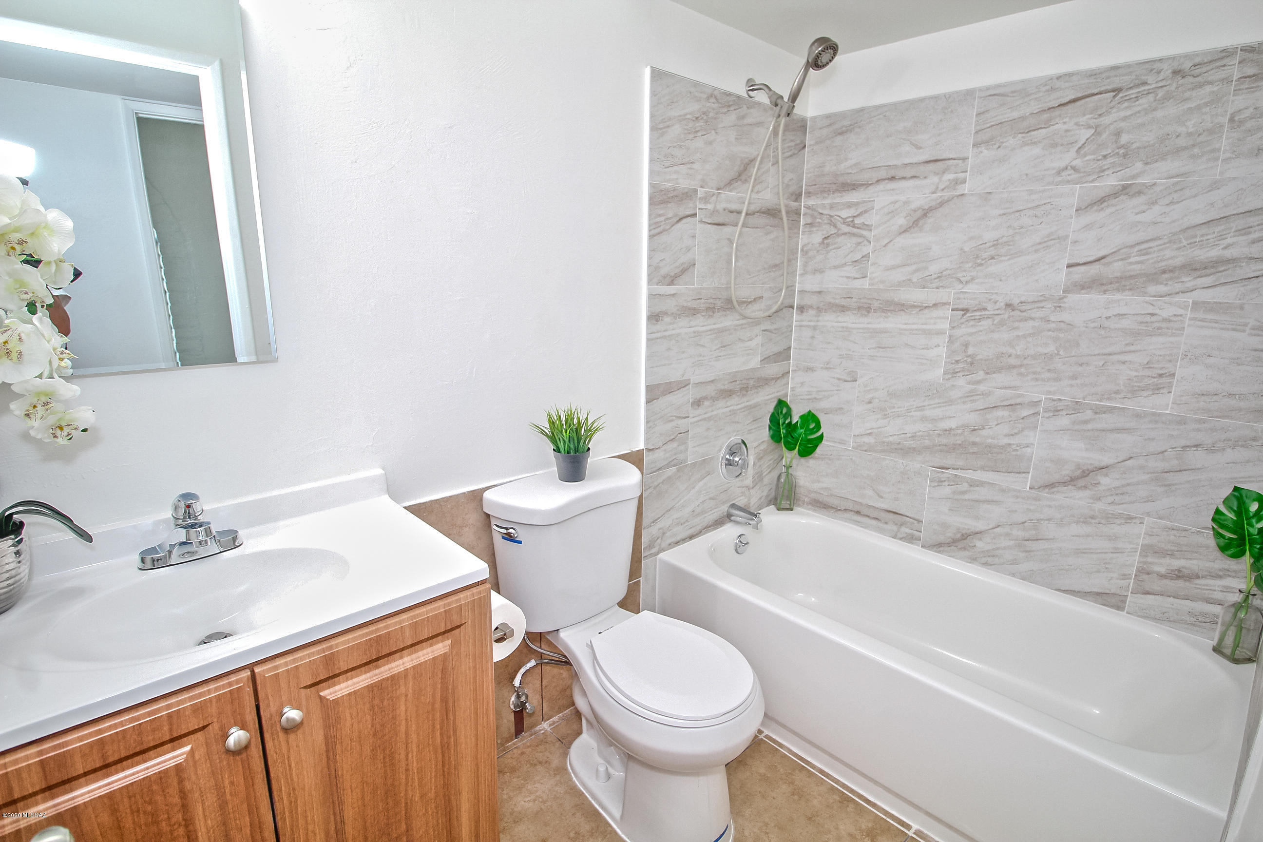 6051 North Oracle Jaynes Station Road Tucson, AZ 85741 - Photo 11 of 50 Gallery Image 11