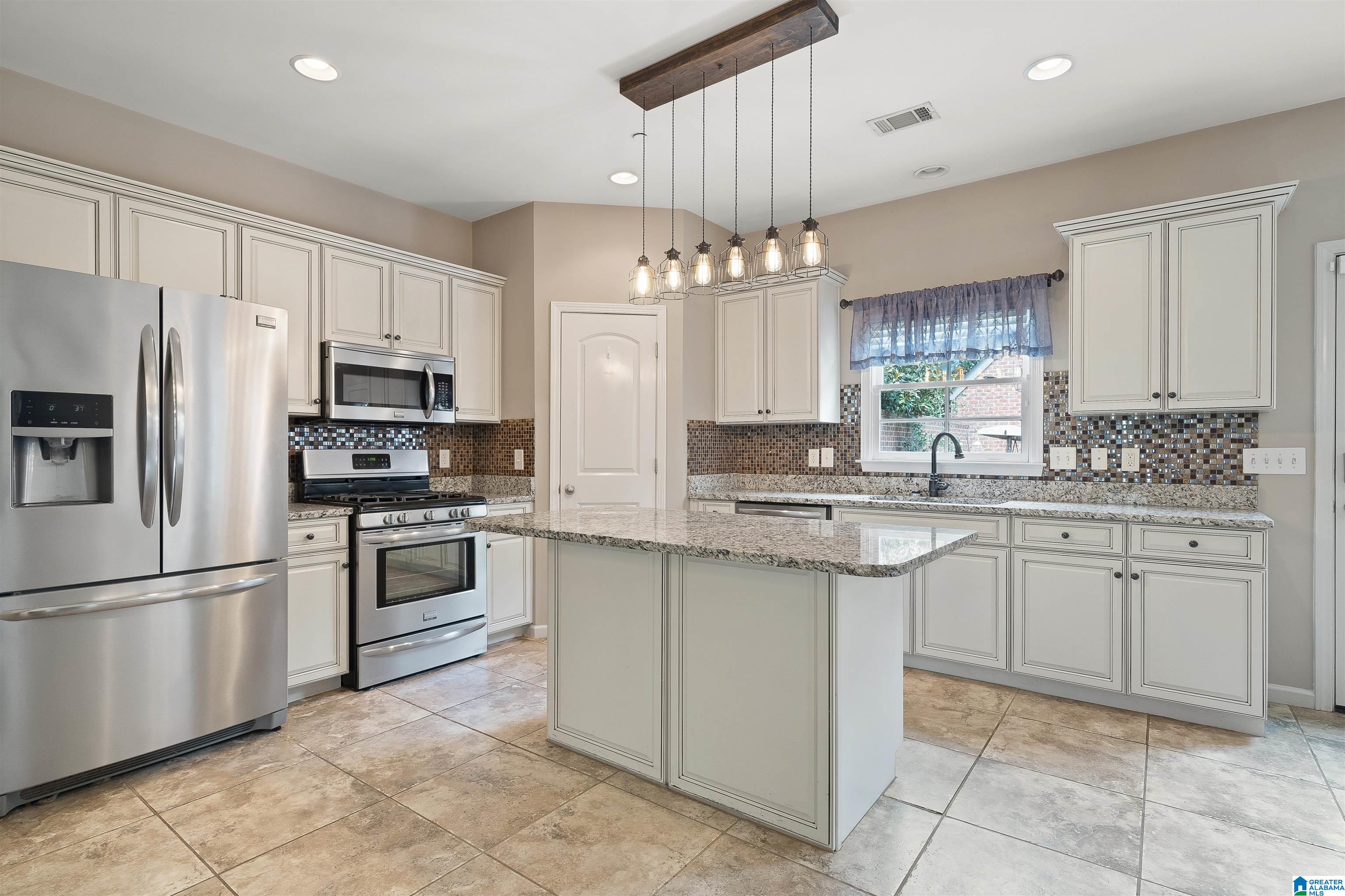 6332 Spring Street Trussville, AL 35173 - Photo 20 of 53