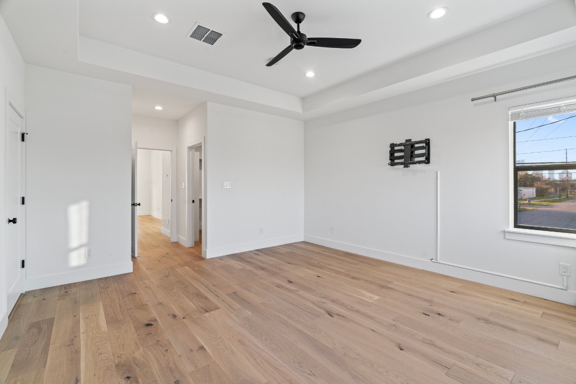 3802 Commerce Street Houston, TX 77003 - Photo 25 of 45 Primary bedroom view