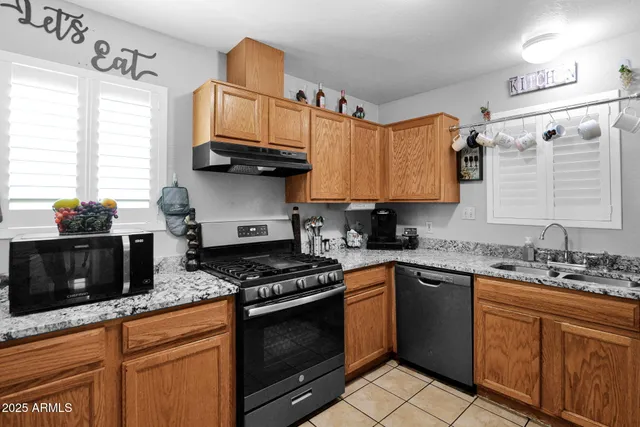 $569,900 | 1433 East Garfield Street, Phoenix, AZ 85006