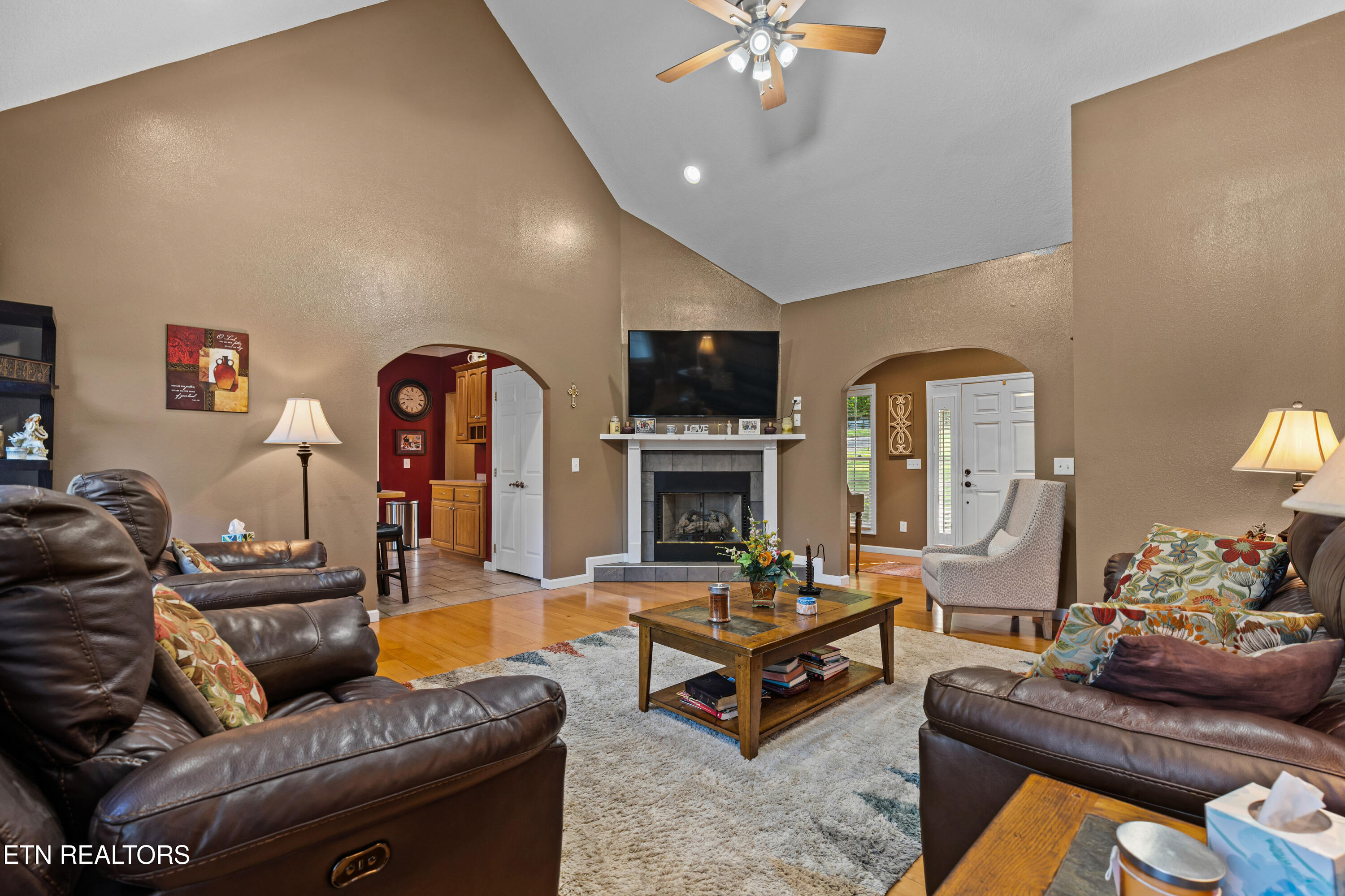 328 Hansels Lea Sevierville, TN 37876 - Photo 12 of 59 328-hansels-lea-12