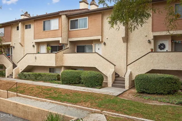 $599,000 | 699 County Square Drive, Unit 2, Ventura, CA 93003