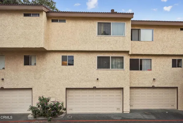 $599,000 | 699 County Square Drive, Unit 2, Ventura, CA 93003