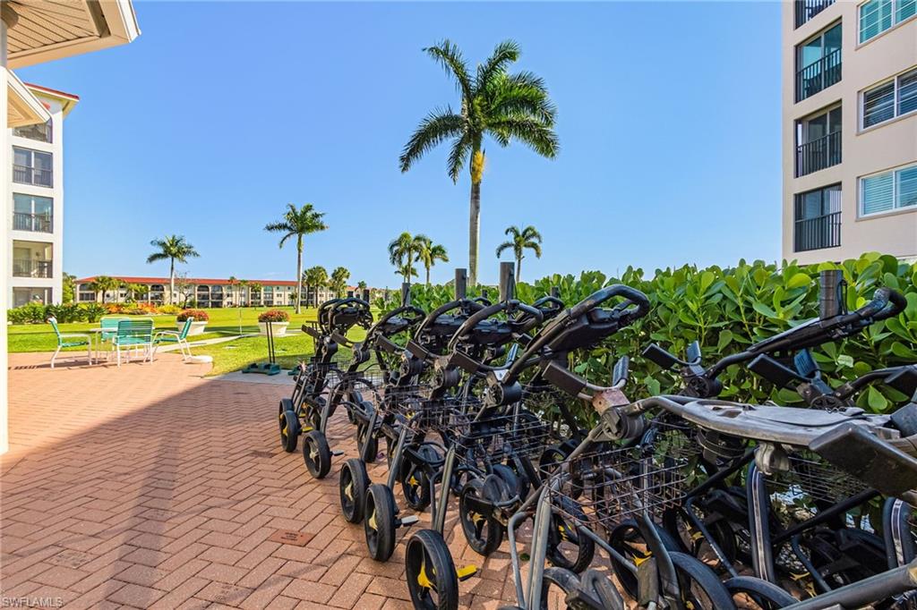 53 High Point Circle West, Unit 310 Naples, FL 34103 - Photo 23 of 29
