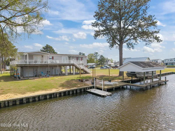 $420,000 | 46 Riverview, Chocowinity, NC 27817