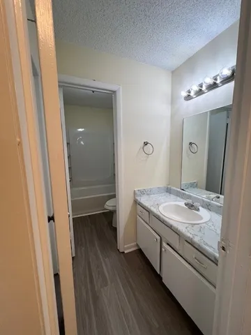 $1,450 | 303 Donna Drive, Unit B, Hendersonville, TN 37075