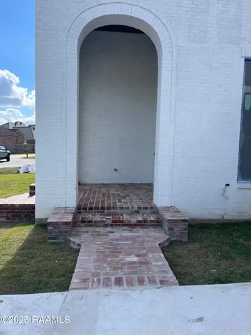 $882,648 | 105 Reservoir Road, Broussard, LA 70518