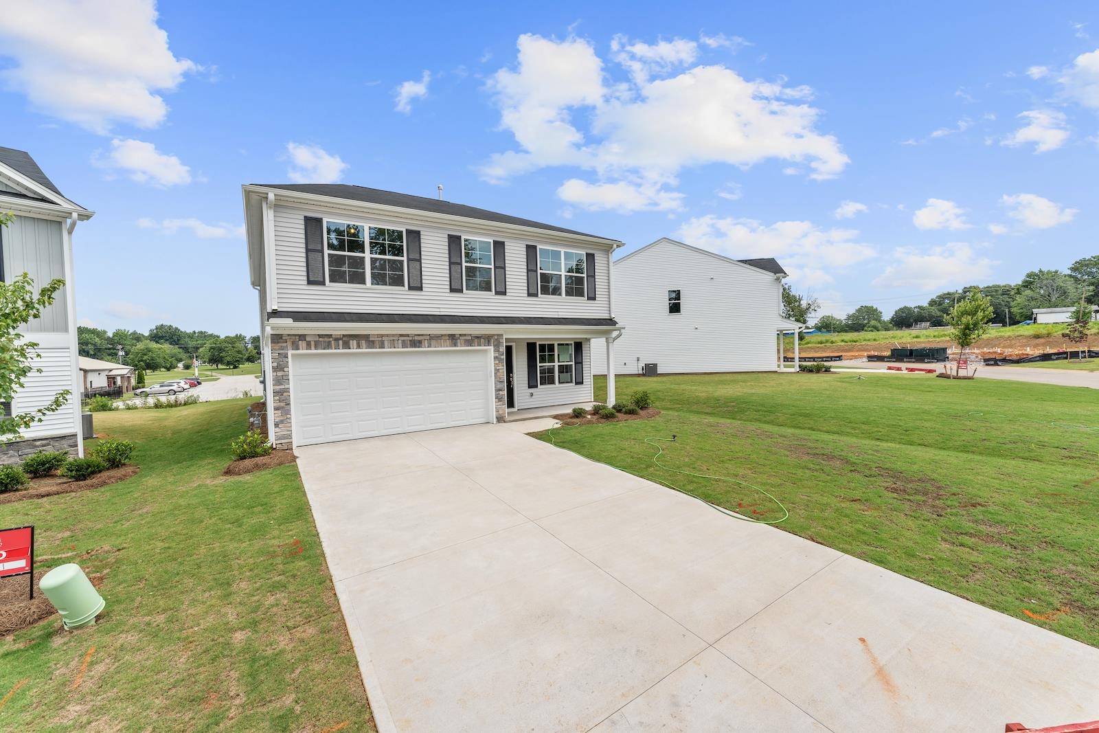 7254 Heirloom Lane Inman, SC 29349 - Photo 4 of 36