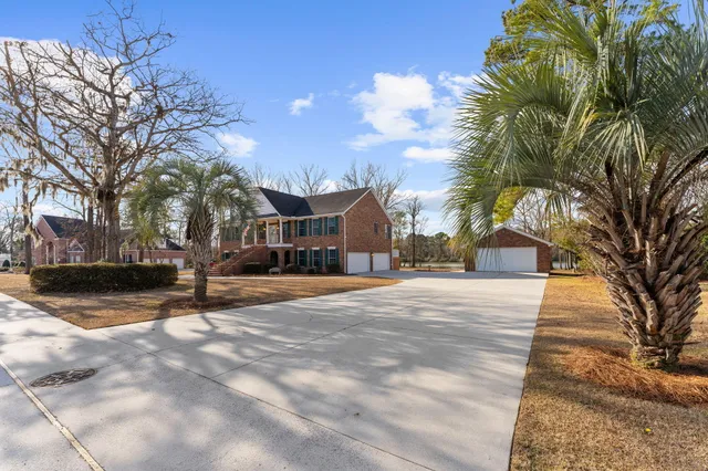 $1,300,000 | 146 Loganberry Circle, Goose Creek, SC 29445