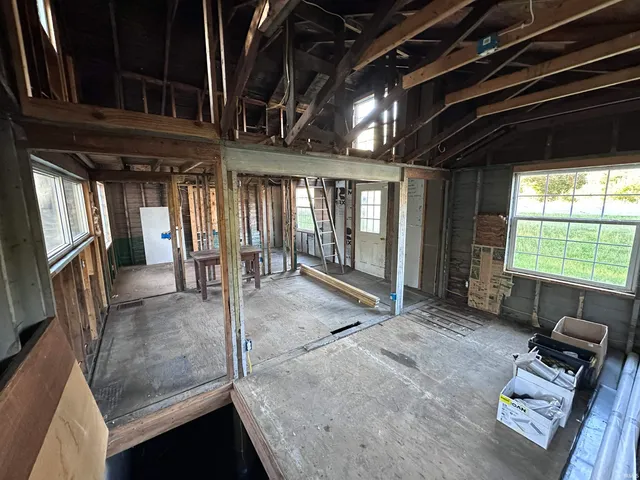 $45,000 | 26428 Highway 20, South Bend, IN 46628