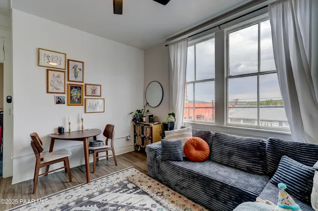 $1,350,000 | 215 East Willis Street, Prescott, AZ 86301