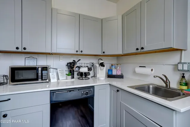 $1,350,000 | 215 East Willis Street, Prescott, AZ 86301