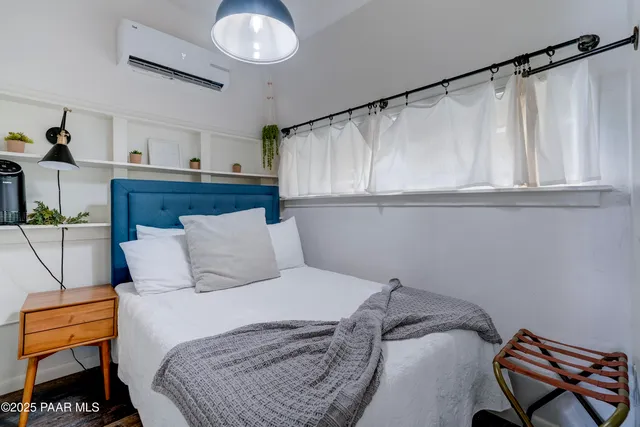 $1,350,000 | 215 East Willis Street, Prescott, AZ 86301