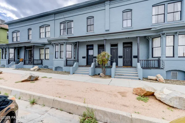 $1,350,000 | 215 East Willis Street, Prescott, AZ 86301