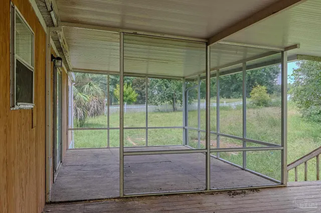 $1,700 | 6850 Bratt Road, Century, FL 32535