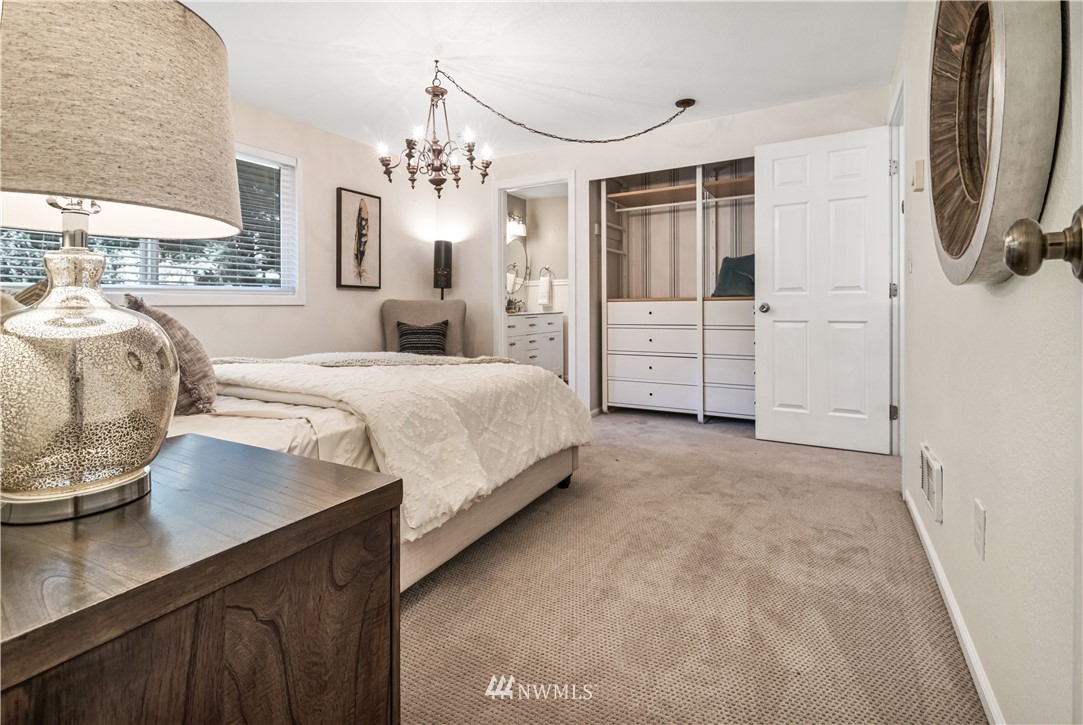 21906 3rd Drive Southeast Bothell, WA 98021 - Photo 14 of 34