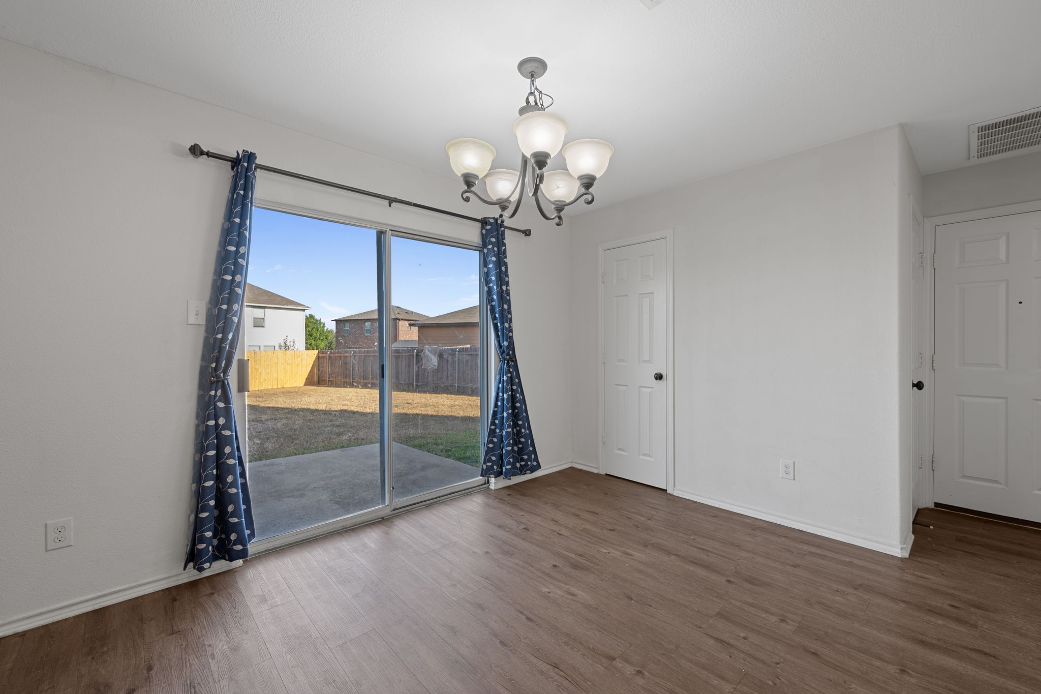 2223 Perkins Place Georgetown, TX 78626 - Photo 12 of 39