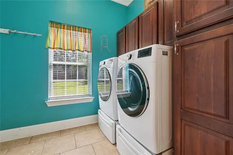 $799,900 | 161 Avenue Of Oaks, Destrehan, LA 70047