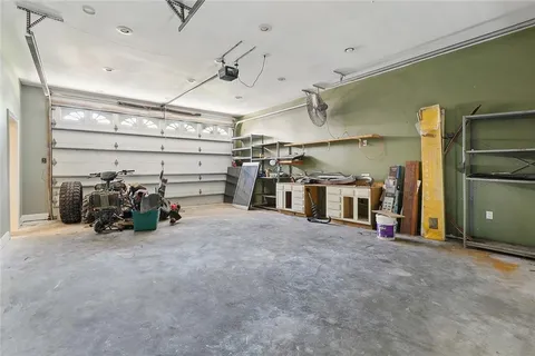 $799,900 | 161 Avenue Of Oaks, Destrehan, LA 70047