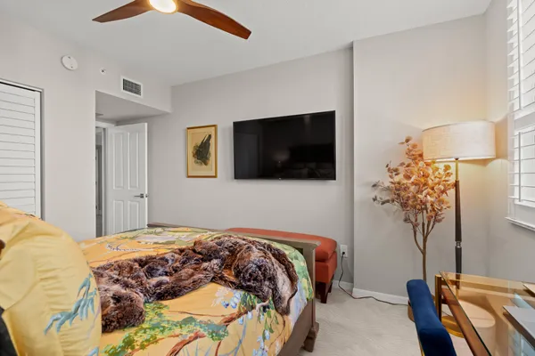 $4,000 | 600 South Dixie Highway, Unit 544, West Palm Beach, FL 33401