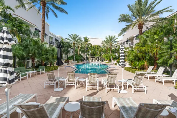$4,000 | 600 South Dixie Highway, Unit 544, West Palm Beach, FL 33401