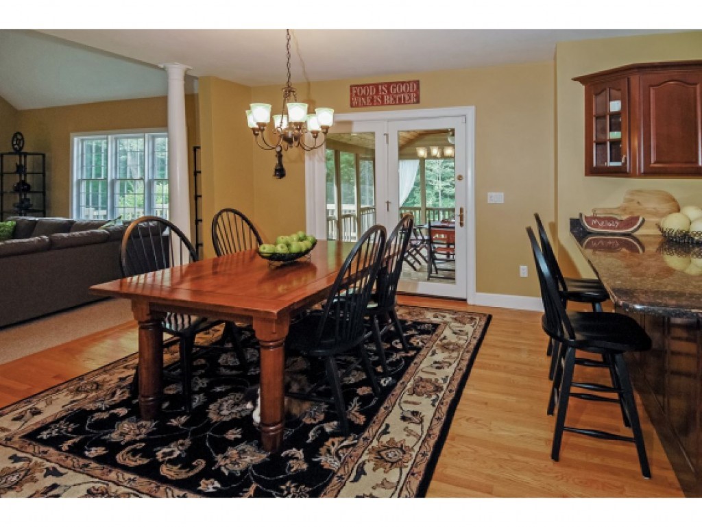 16 Newfane Road Bedford, NH 03110 - Photo 13 of 35