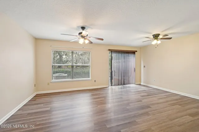 $212,500 | 1500 Calming Water Drive, Unit 702, Fleming Island, FL 32003