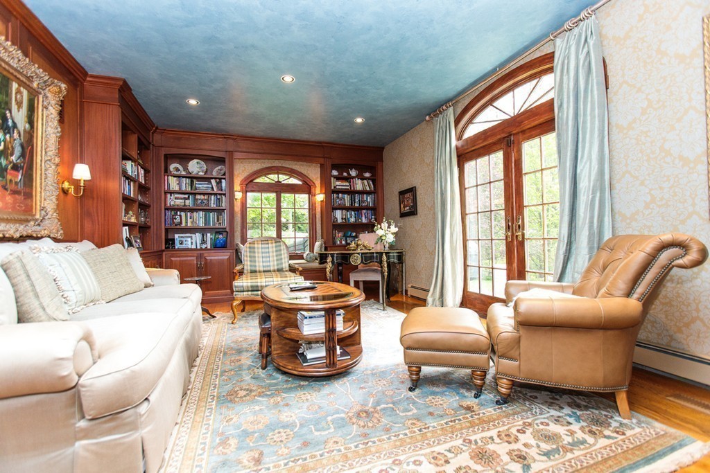38 Peirce Road Wellesley, MA 02481 - Photo 19 of 29